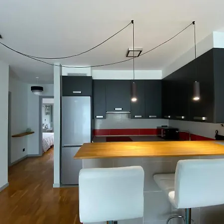 Apartman Penthouse With Terrace And Views Near Oza's